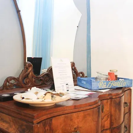 Salotto Vaticano Bed and breakfast 3*