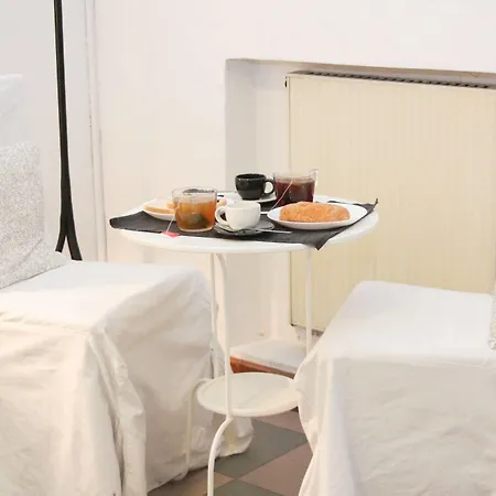 Salotto Vaticano Couette-café